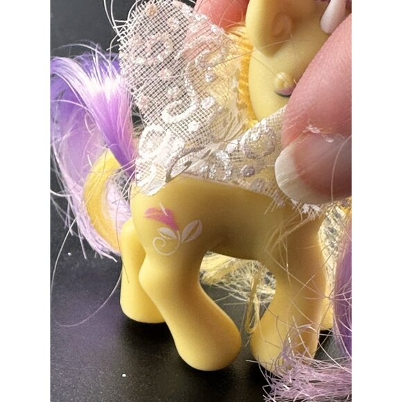 My Little Pony G3 Breezie Parade Silly Lilly Breezie Figure Hasbro Lily 3” MLP - Picture 2 of 9